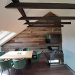 Dom Minimal House *