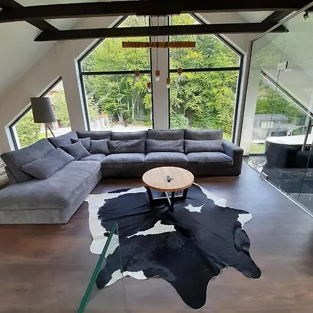 Dom Minimal House