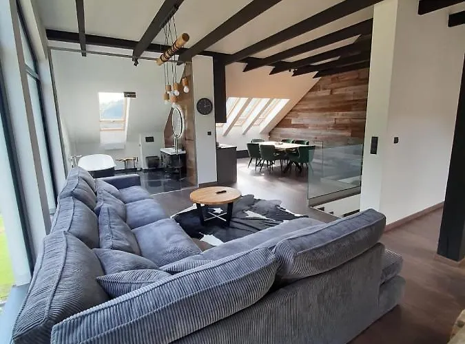 בית נופש Dom Minimal House שצ'צ'ירק