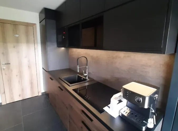 Dom Minimal House בית נופש *